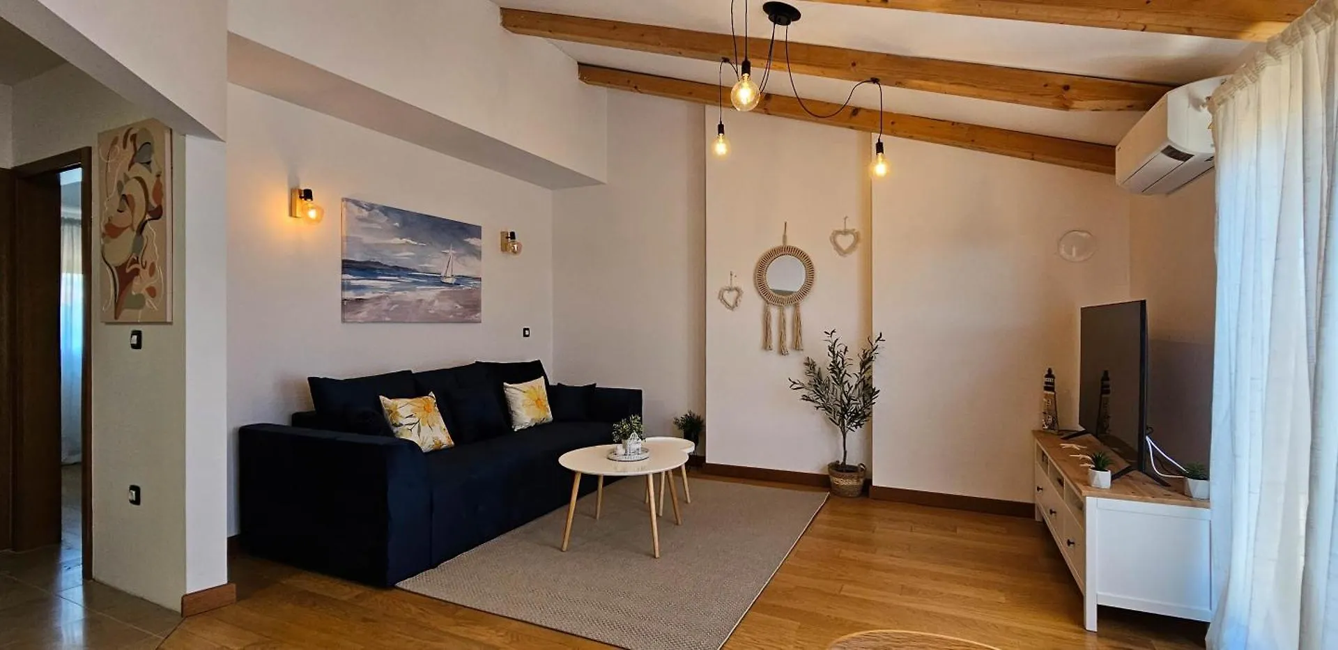 Apartment Bluemare B7 With Shared Pool Liznjan Croatia